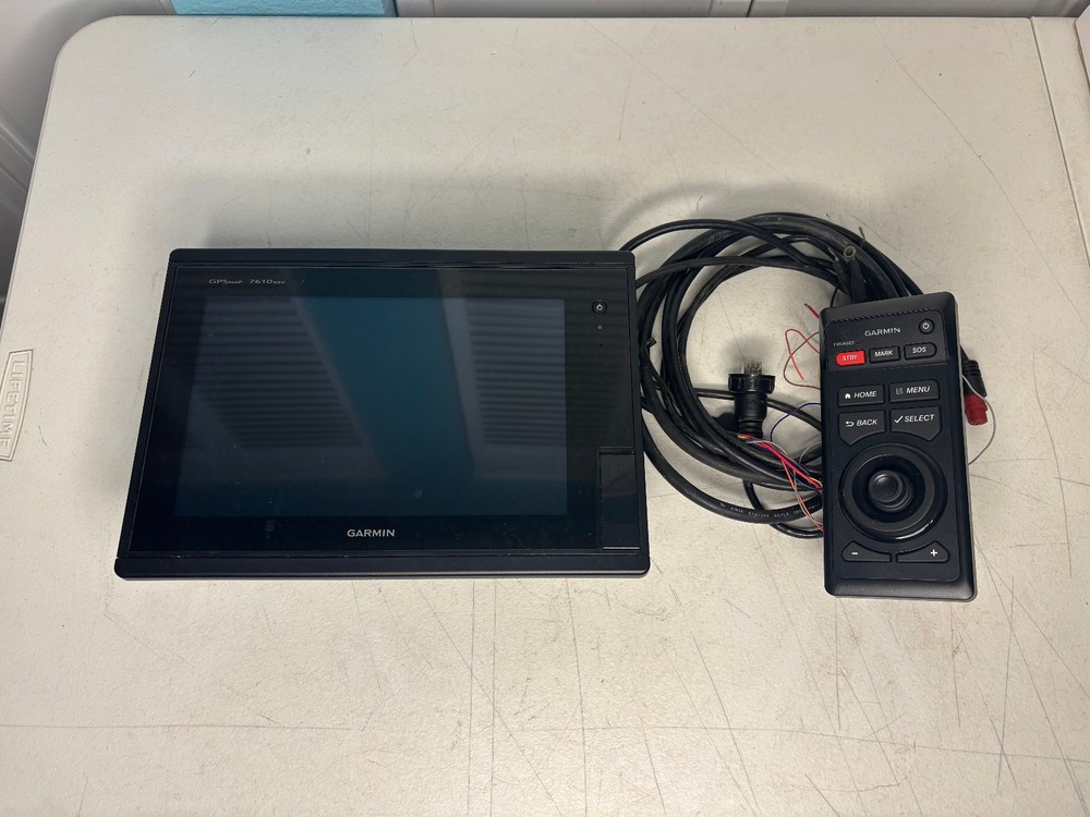 Garmin GPSMAP 7610xsv – 10” Touchscreen Chartplotter w/ Grid Remote *READ*