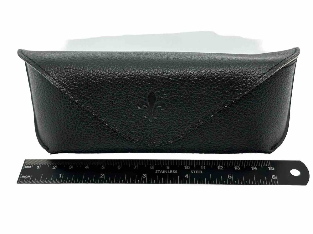 NEW Seraphin Semi Soft Eyeglasses Clamshell Case Magnetic With Microfiber Cloth