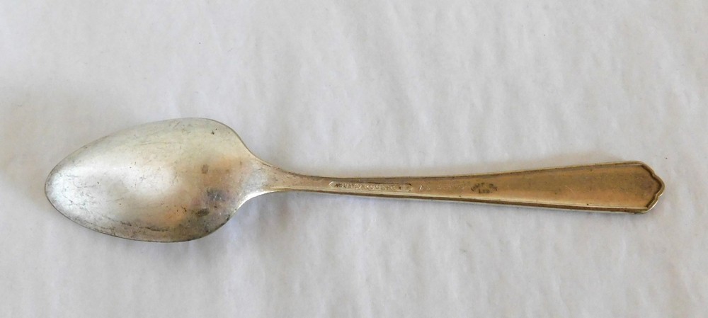 Teaspoon - CHEVRON - 1881 Rogers - Oneida LTD #P200