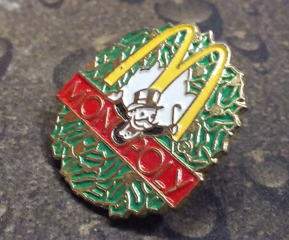 Ronald McDonald's game pin badge