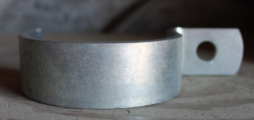 Jiffy H-95 3-1/2" 1-Hole Pipe Strap