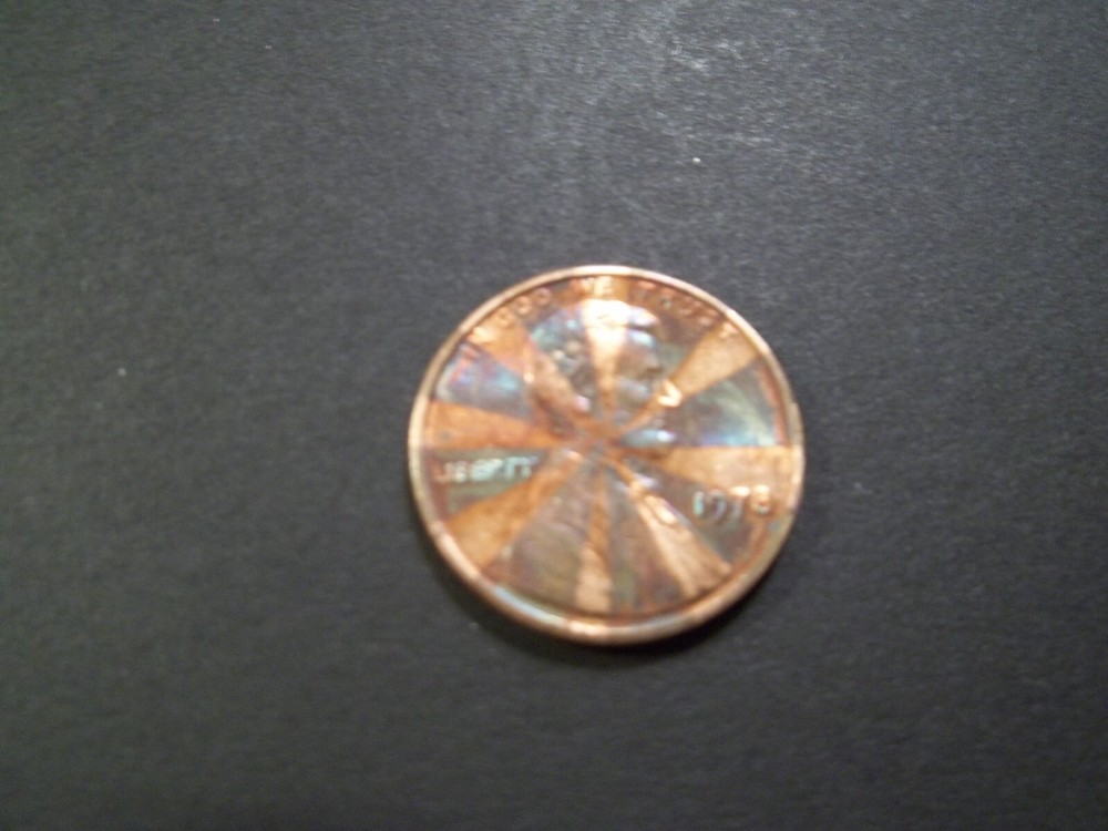 Beautiful Rainbow Toned Lincoln Cent  SHIPS FREE (FLC56)