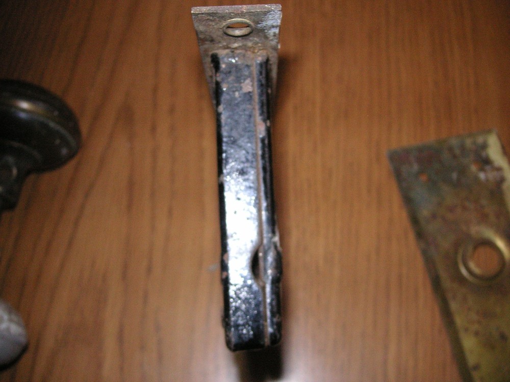 Vintage Skeleton Keyhole Door Lock with Key