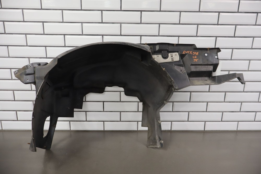 1997-2004 C5 Corvette Left Driver Front Inner Fender Structure *Damaged*