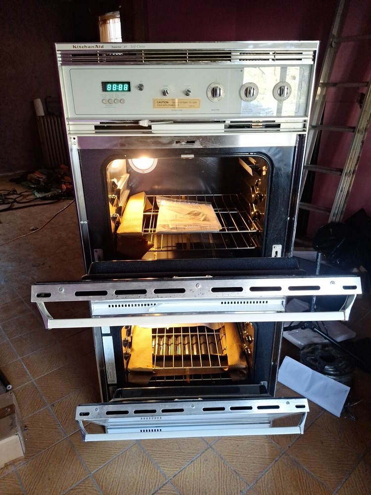 27 "Kitchenaid Double Door Wall Mount Oven