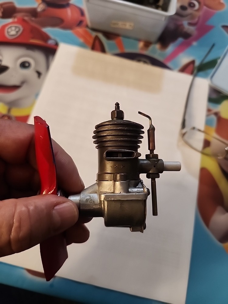 THOR 2 STROKE GLOW MODEL AIRPLANE ENGINE