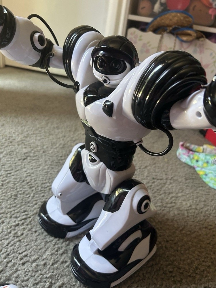 WowWee Robosapien Robot Remote Control (2004) Model 8081 (Tested) WORKING!