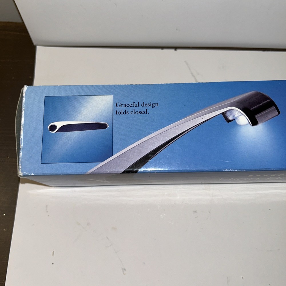 Open Box Sharper Image Battery Powered Clip On Book Light Black Silver w/ Case