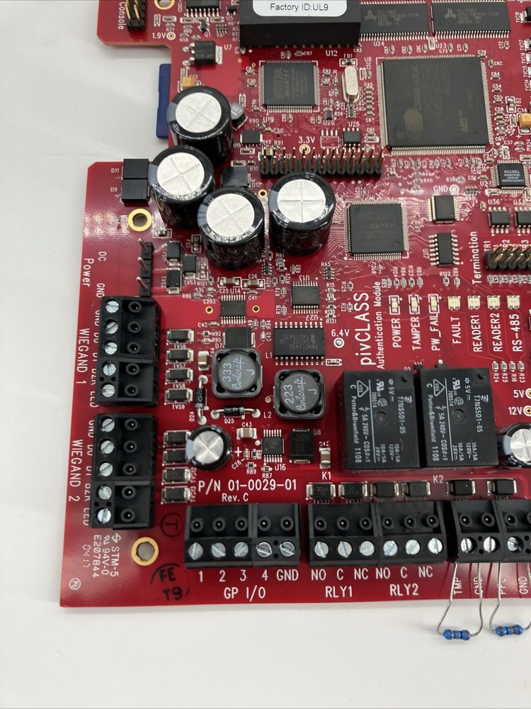 HID® pivCLASS™ Authentication Module (PAM) M2000