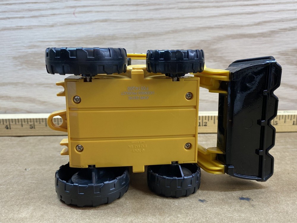 John Deere TOMY 6” Plastic Skid-Steer E0214Q00