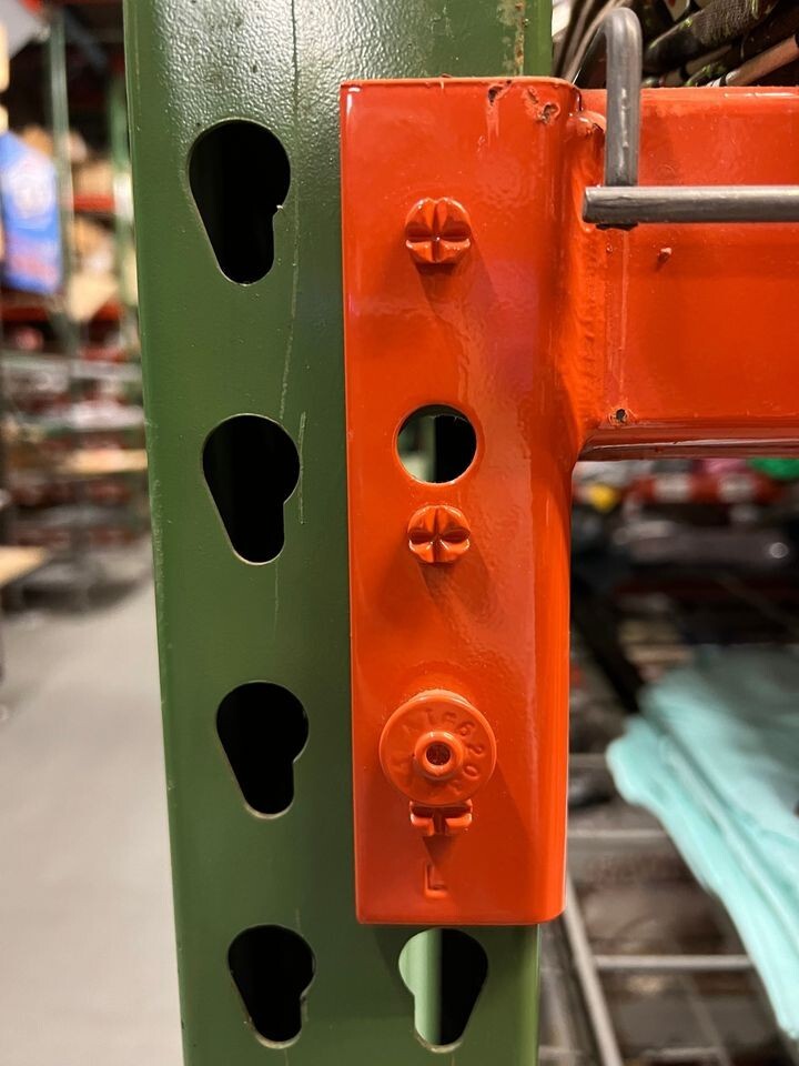 Pallet Racking Beams Teardrop, 8' x 2.5" (7,500 pcs)