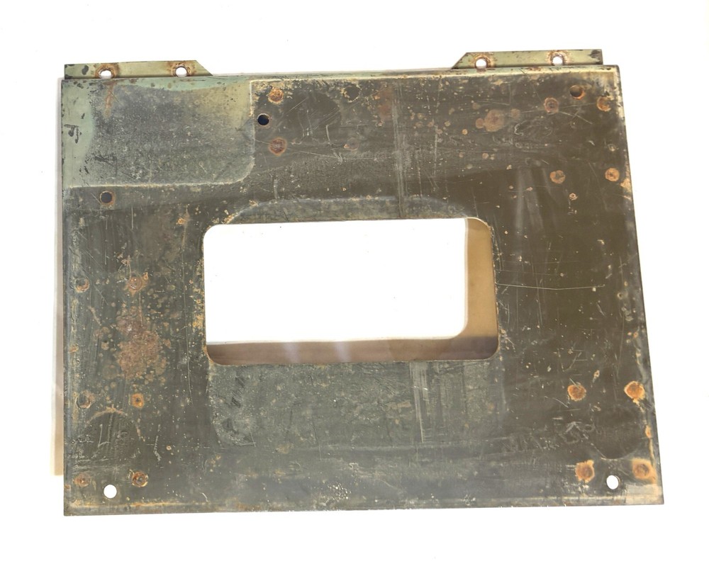 SC-DL-48676 SPONSON PLATE FOR M-151 MUTT USED