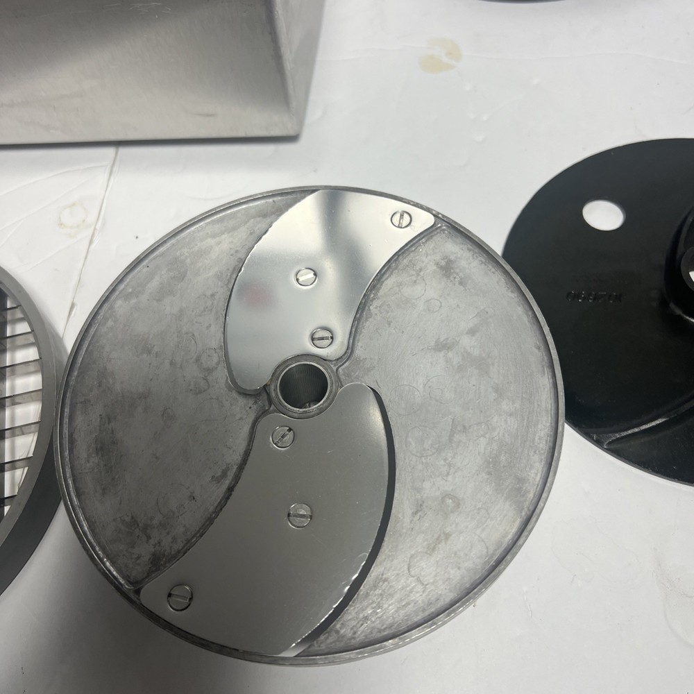 Robot Coupe CL 52 E Series E Continuous Feed Vegetable / Food Processor W/ Discs