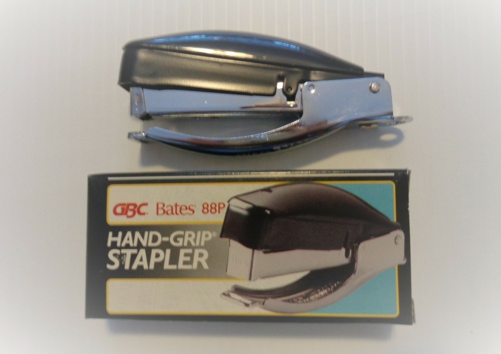 PLIER STAPLER, SMALL HAND HELD STAPLER