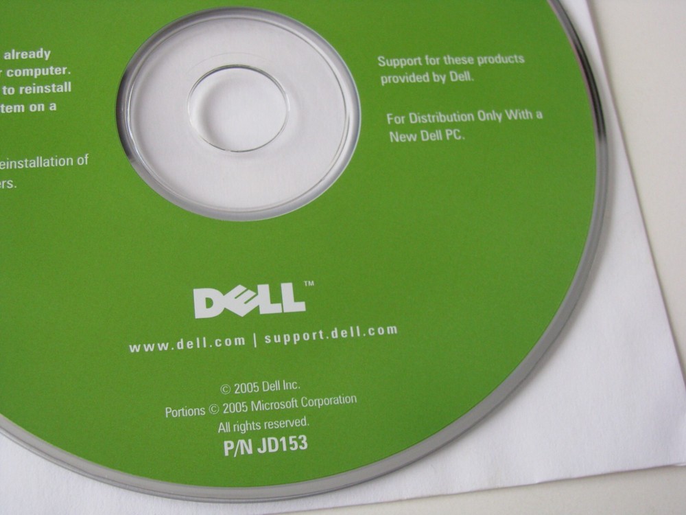 2005 Dell Microsoft Windows XP Professional Service Pack 2 CD Disk NO LICENSE