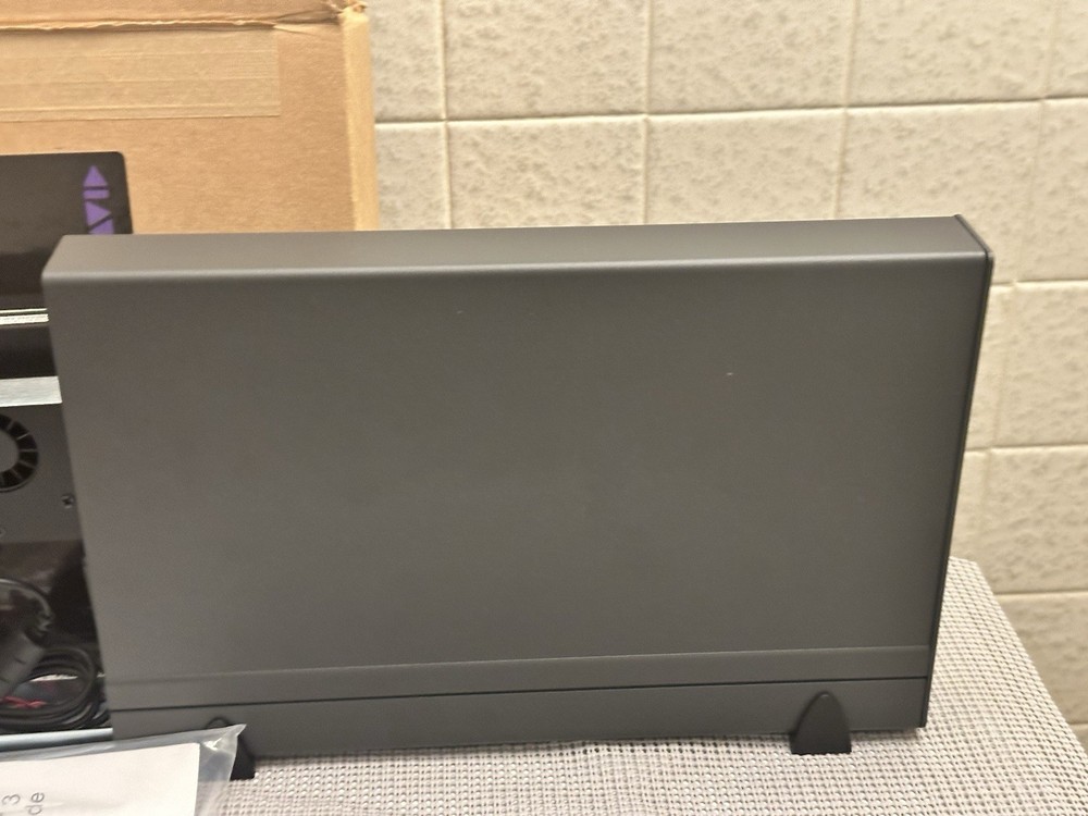 Avid Pro Tools HDX PCIe Card /Avid Thunderbolt 3 Desktop Chassis