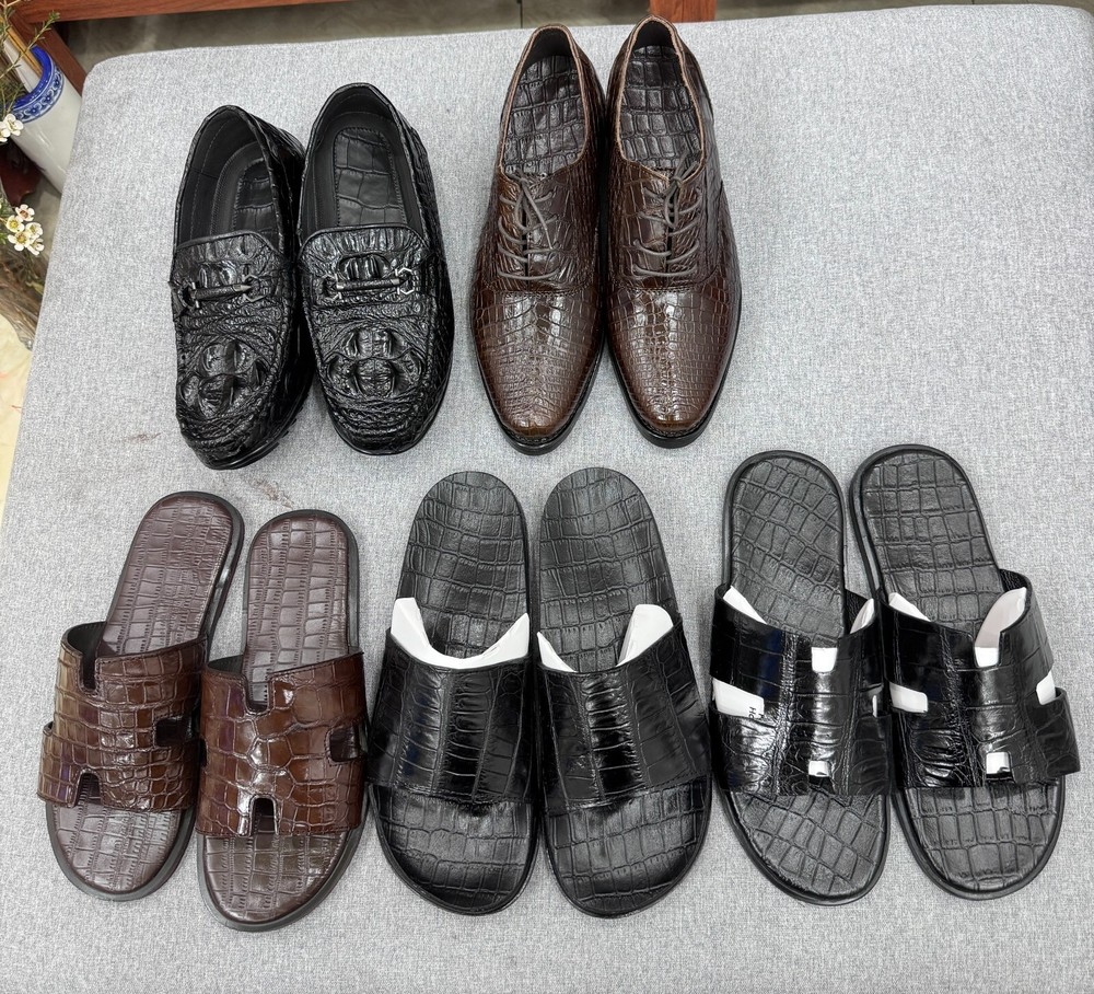 Custom size 10 US sandals