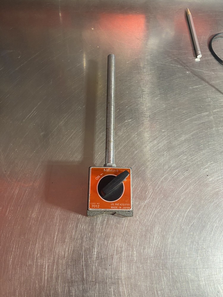 Mitutoyo 7012 Magnetic Base Stand