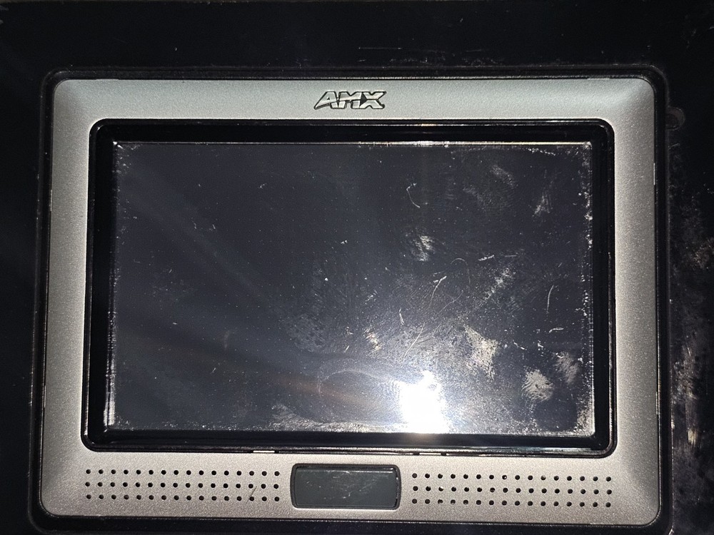 AMX Tabletop Touchscreen NXA-TTS500-BL From Working Environment