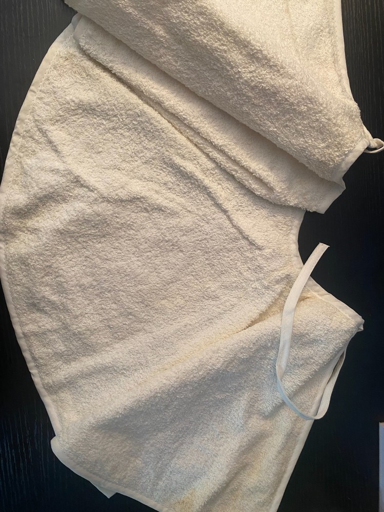 Vintage Make Up Cape - Shasta Daisy