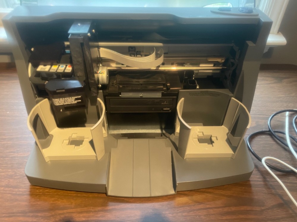 Primera Bravo 4051 Disc Duplicator Publisher