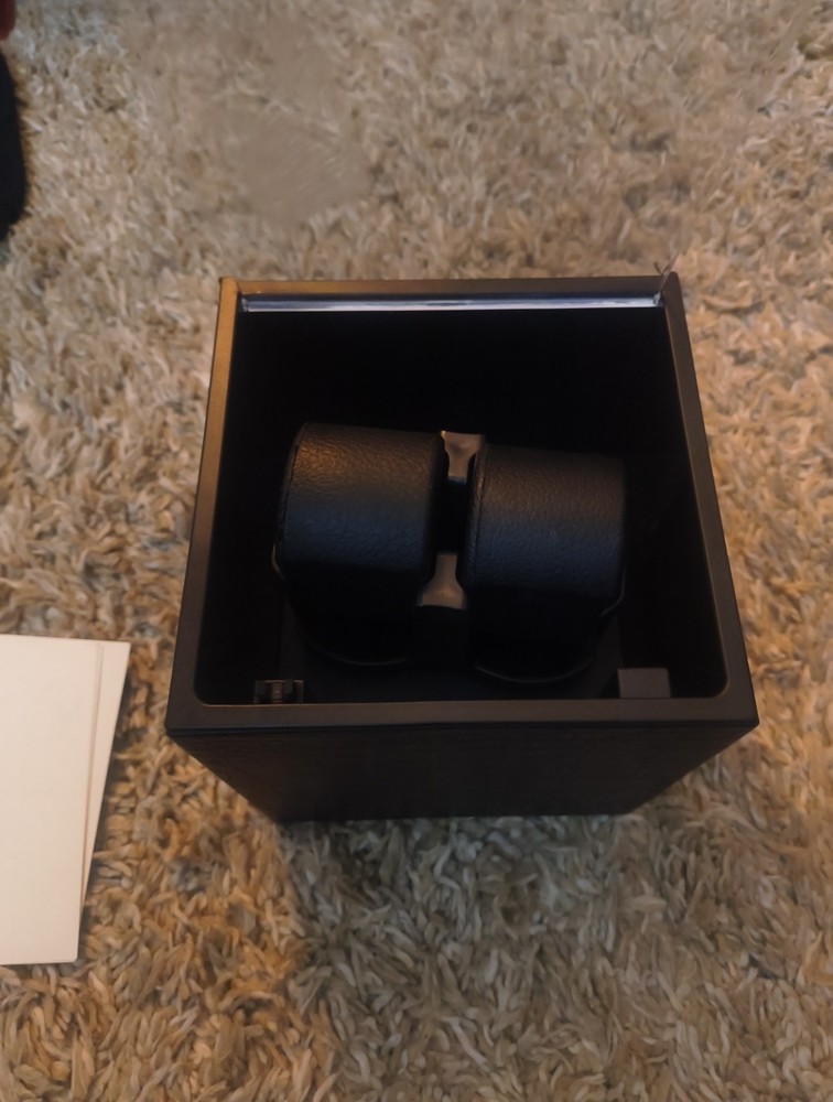 The Rotations Automatic Watchwinder Black Leather  ( Missing Cord) New With Defe