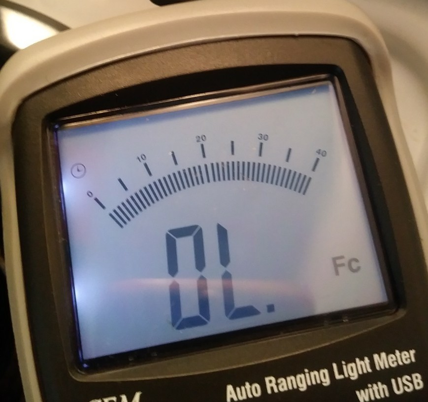 CEM DT-1309 / Auto Ranging Light Meter With usb & Case