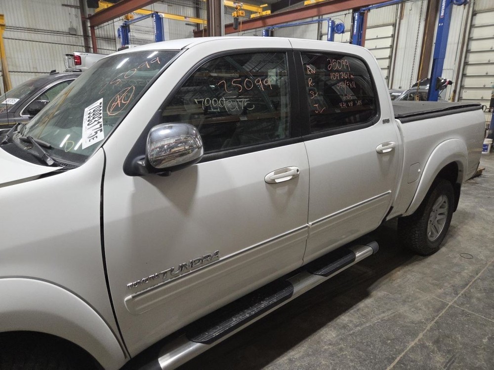 TUNDRA 2005 Jack 1553313