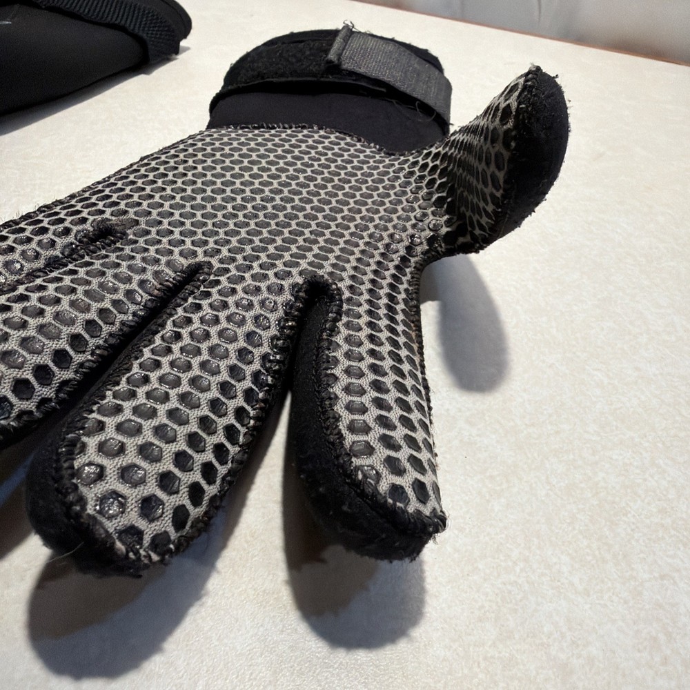 IHK Black Dive Gloves Size Large