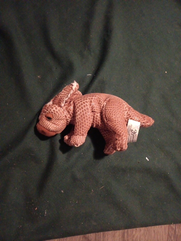 Hallmark Dinotopia 26 Alpha Series #26 Zonkle Dinosaur