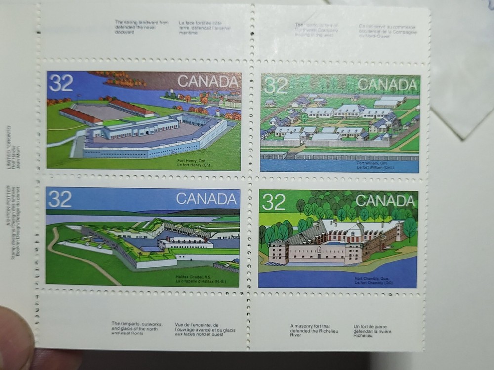 Canada stamp Booklet forts across canada [ REF D 3 )