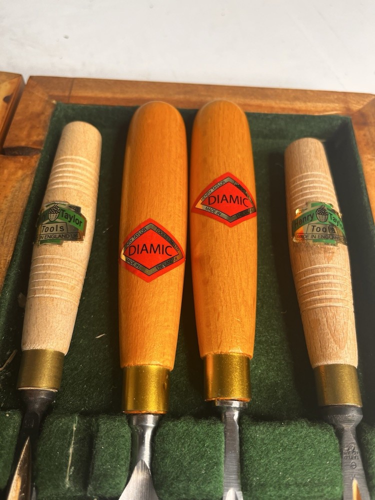 HENRY TAYLOR & HT DIAMIC GOUGES - LOT OF 4 - IN PRESENTATION BOX