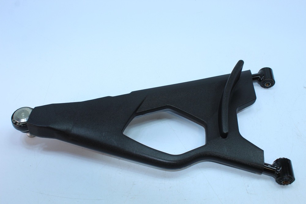 2019-2023 CAN-AM SPYDER RT FRONT UPPER RIGHT ARM