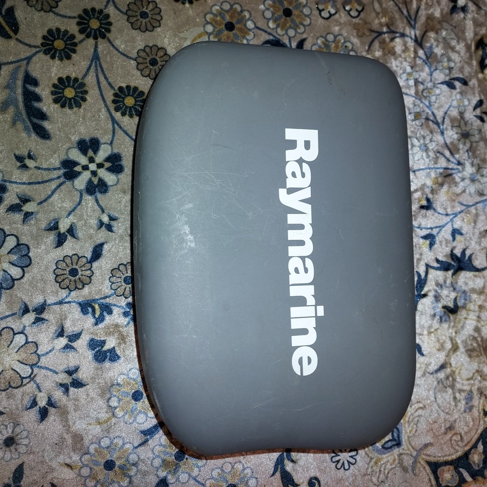 Raymarine A65 MFD Chart plotter Sonar Head Unit As-is