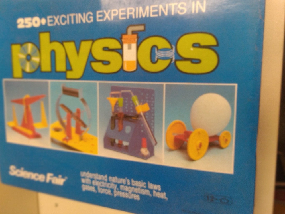 Vintage Science Fair Physics 250 Experiments CAT. #28-193 COMPLETE