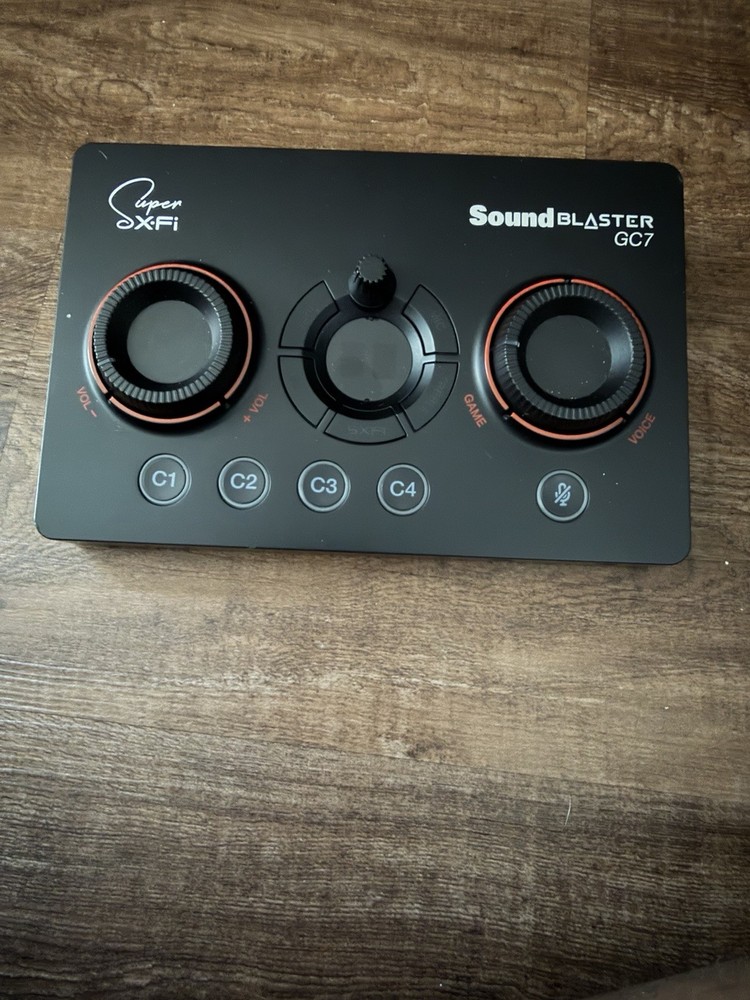Creative Sound Blaster GC7 Game Streaming DAC Amp ft Programmable Buttons, Super