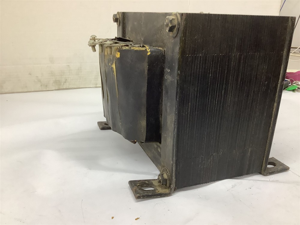 Milwaukee C1-72047 Transformer