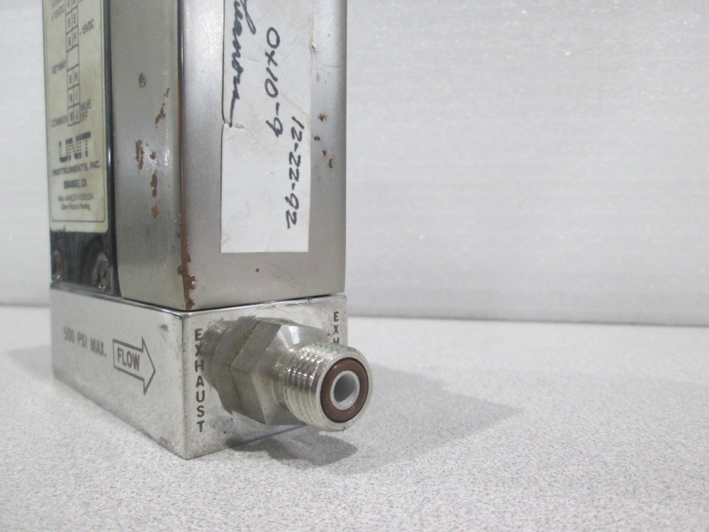 Unit UFC-1200 Mass Flow Controller, Gas SIH4, 500 SCCM