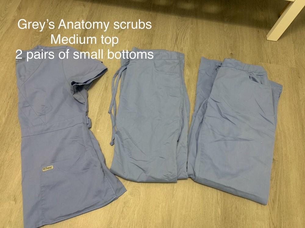 Greys Anatomy Womens Scrub Set