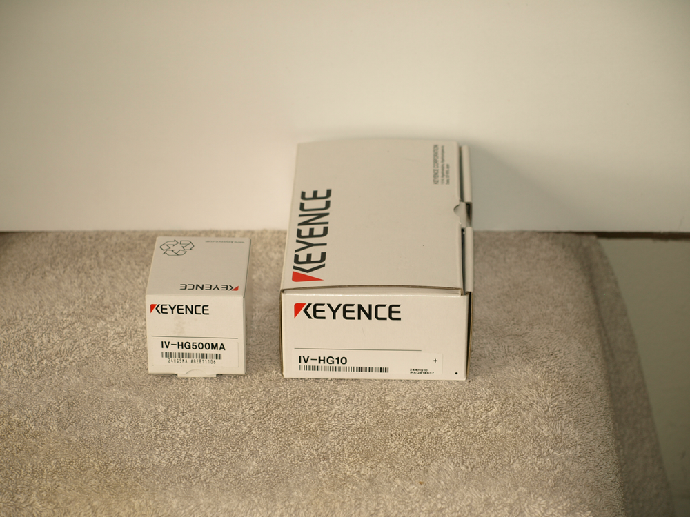 KEYENCE IV-HG10 Sensor Amplifier for Machine Vision System