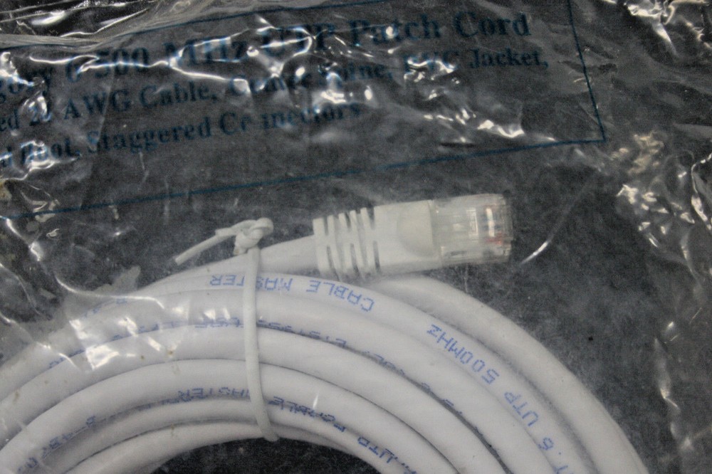 Category 6 500MHz UTP Molded Boot Patch Cable 25' Cat6 White EIA/TIA verified