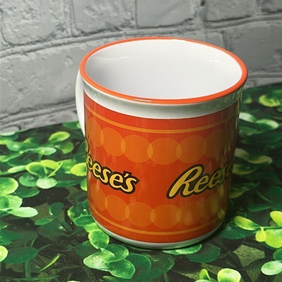 Reese’s Coffee Mug Orange Licensed Product