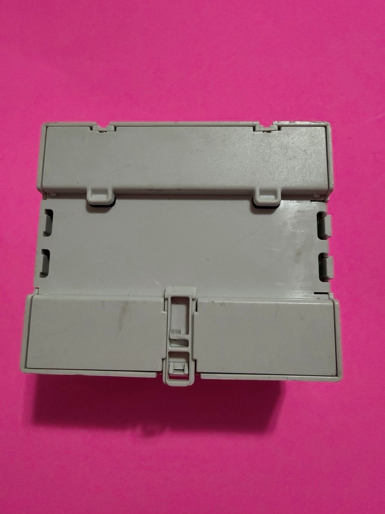 Crestron DIN-A08 0-10V Dimming Module