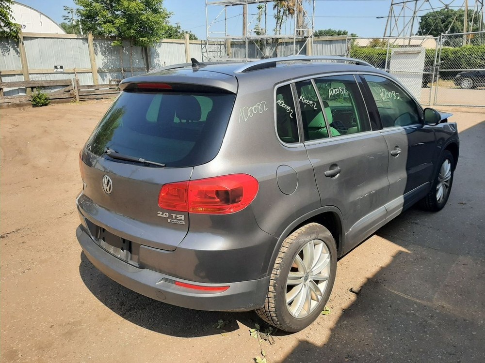 TIGUAN 2013 Headrest 1014243