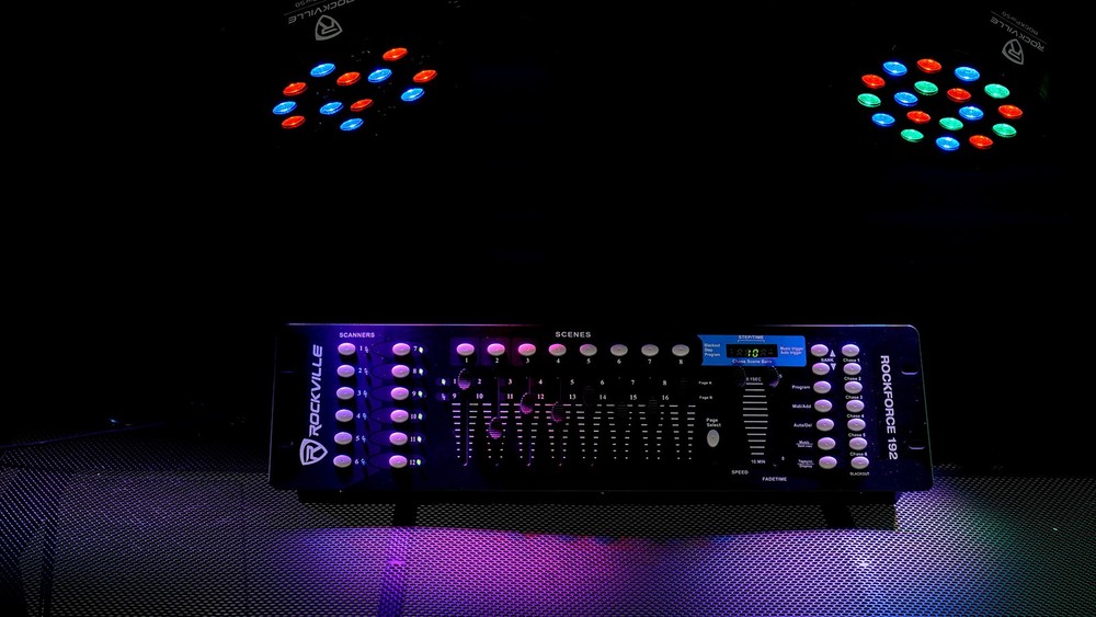 2 Eliminator Elektron Bar FX SMD LED Strobe/Blinder Effect Lights+DMX Controller