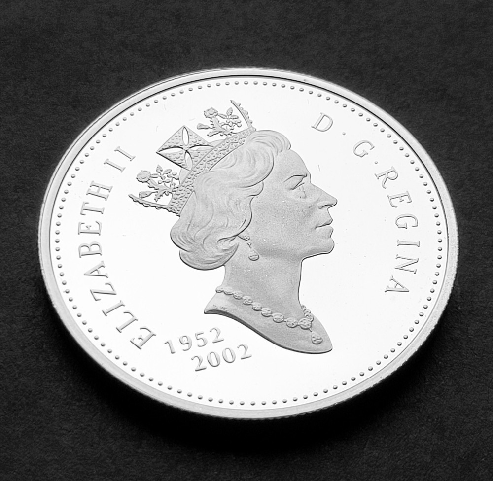 ***CANADA PROOF SILVER DOLLAR 2002 *** GOLDEN JUBILEE ***