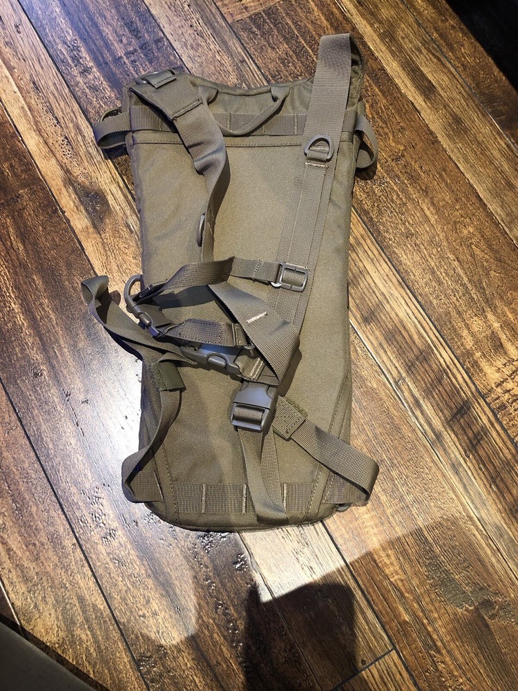 Aquamura Tactical Rigger Hydration pack