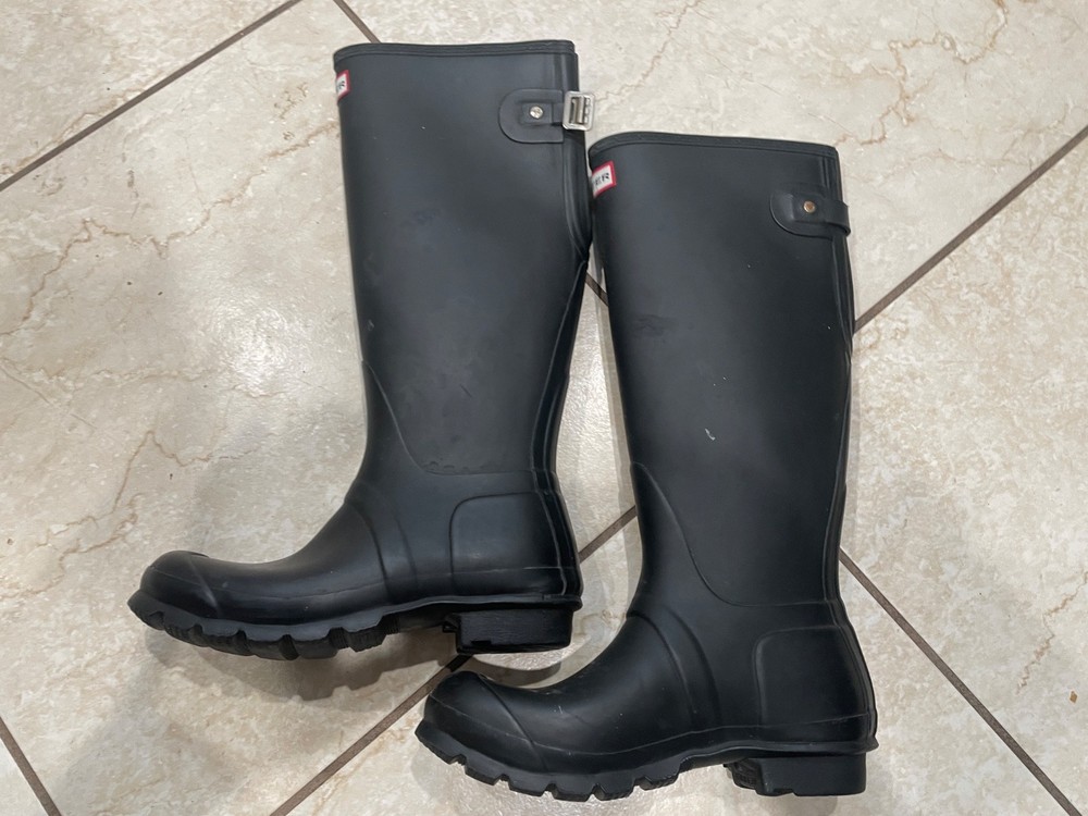 HUNTER WOMEN'S ORIGINAL TALL RAIN BOOT BLACK SIZE 6