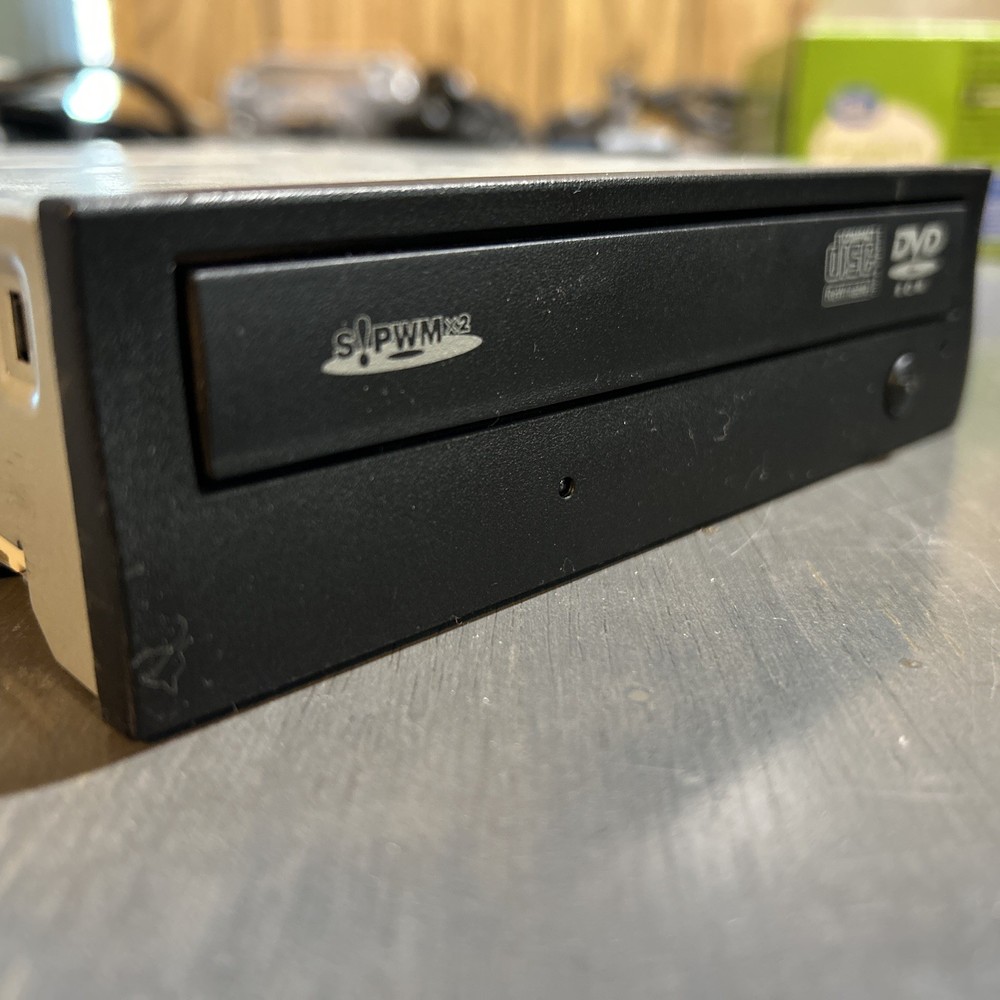 Combo drive Model BKM-52X16 C DVD CD vintage