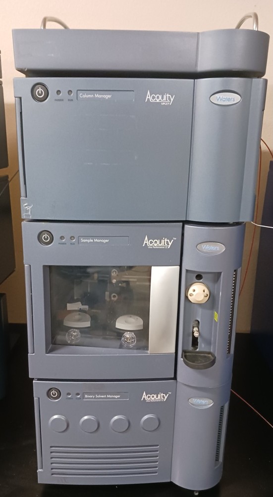 Waters Complete UPLC System with Work Station  in excellent condition